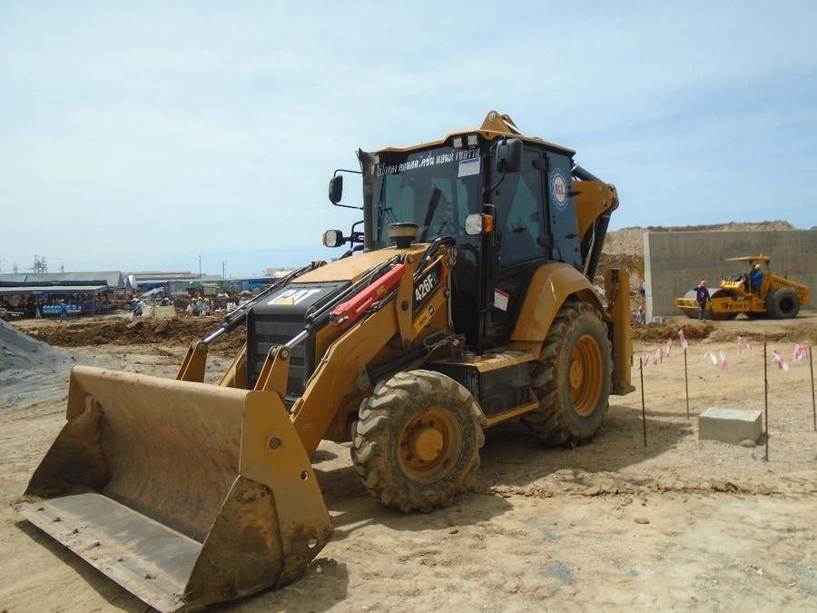 jcb01