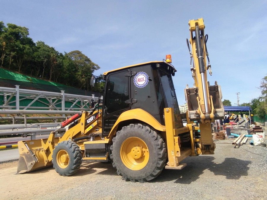 jcb02