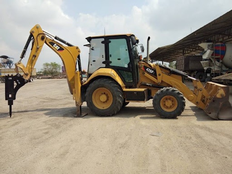 jcb05