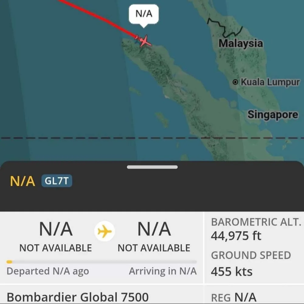1184880