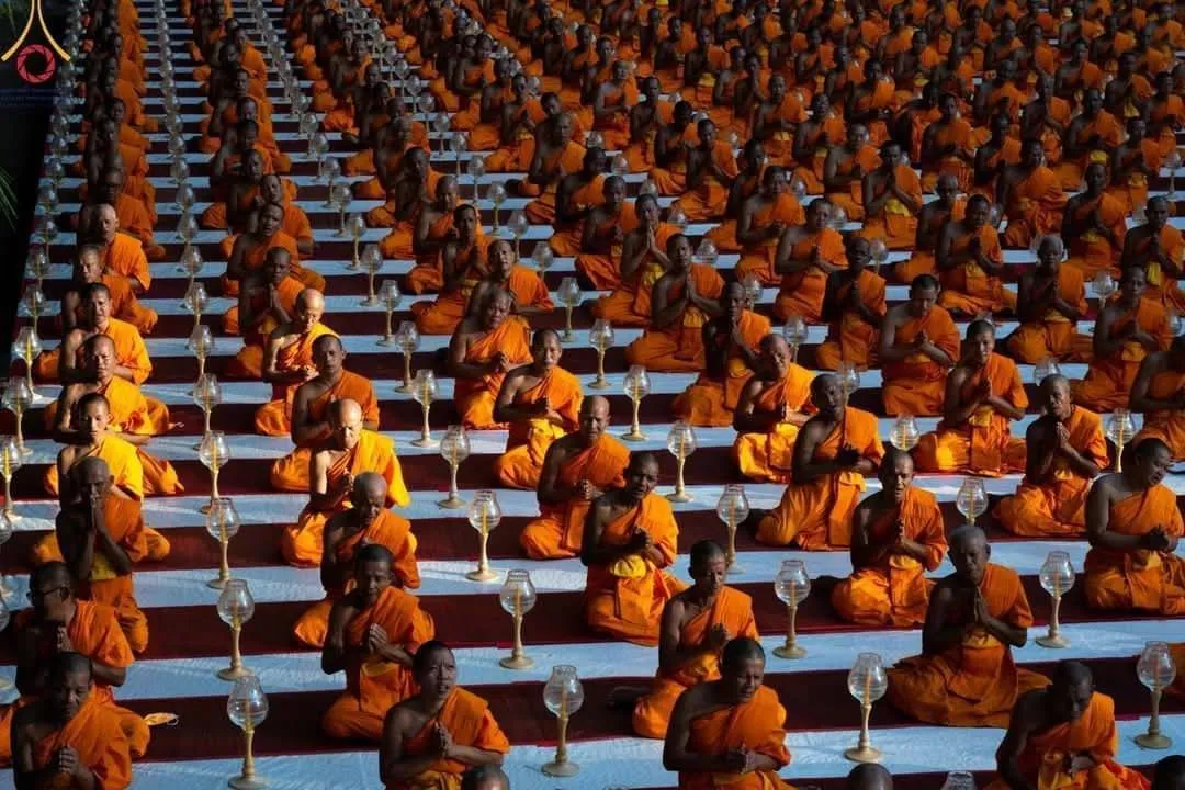 6656050