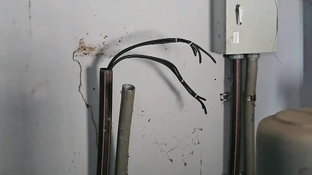 20105040
