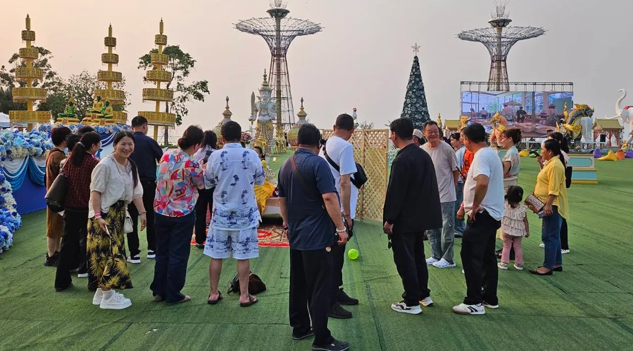 8910066