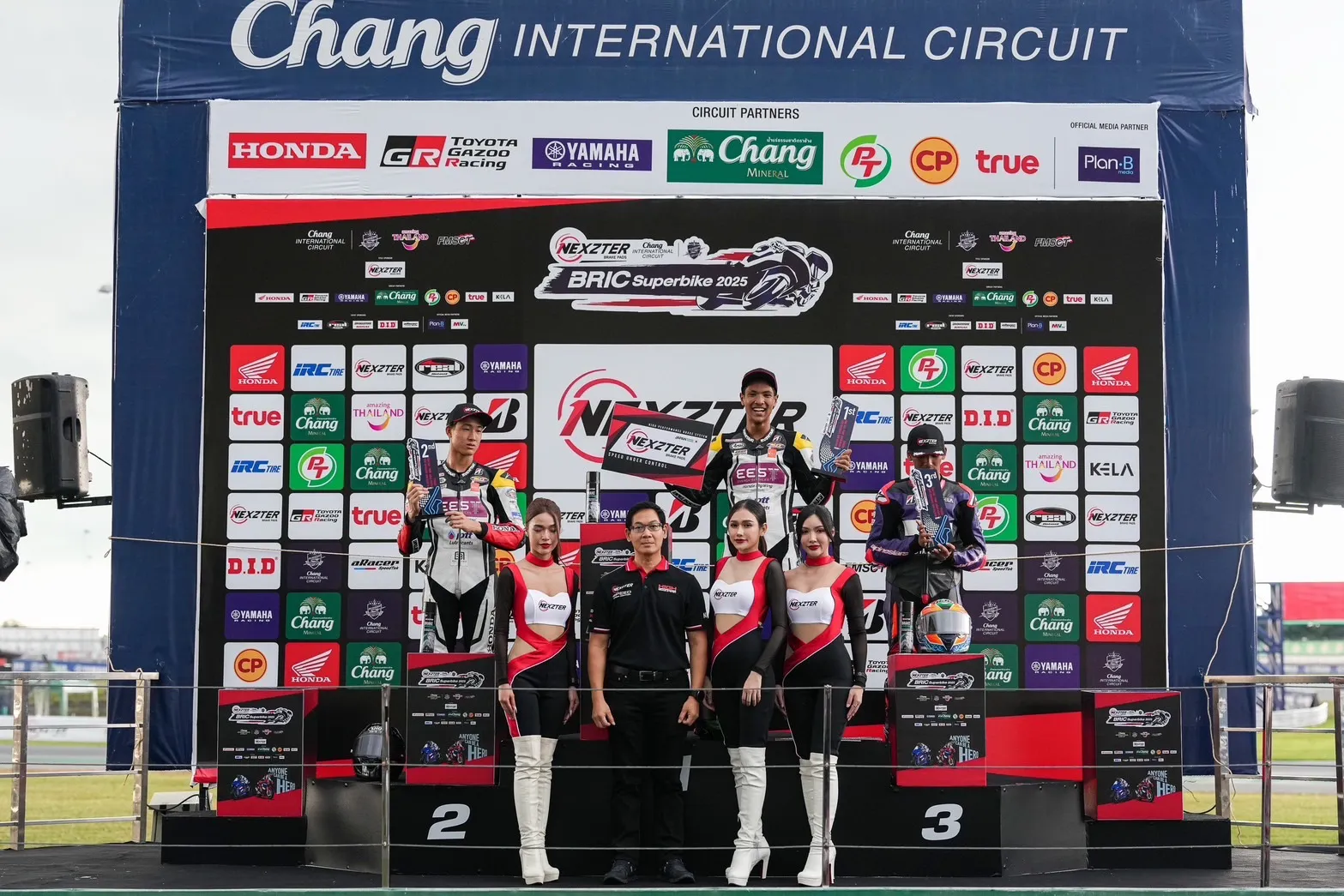 RaceBRICสนาม1040