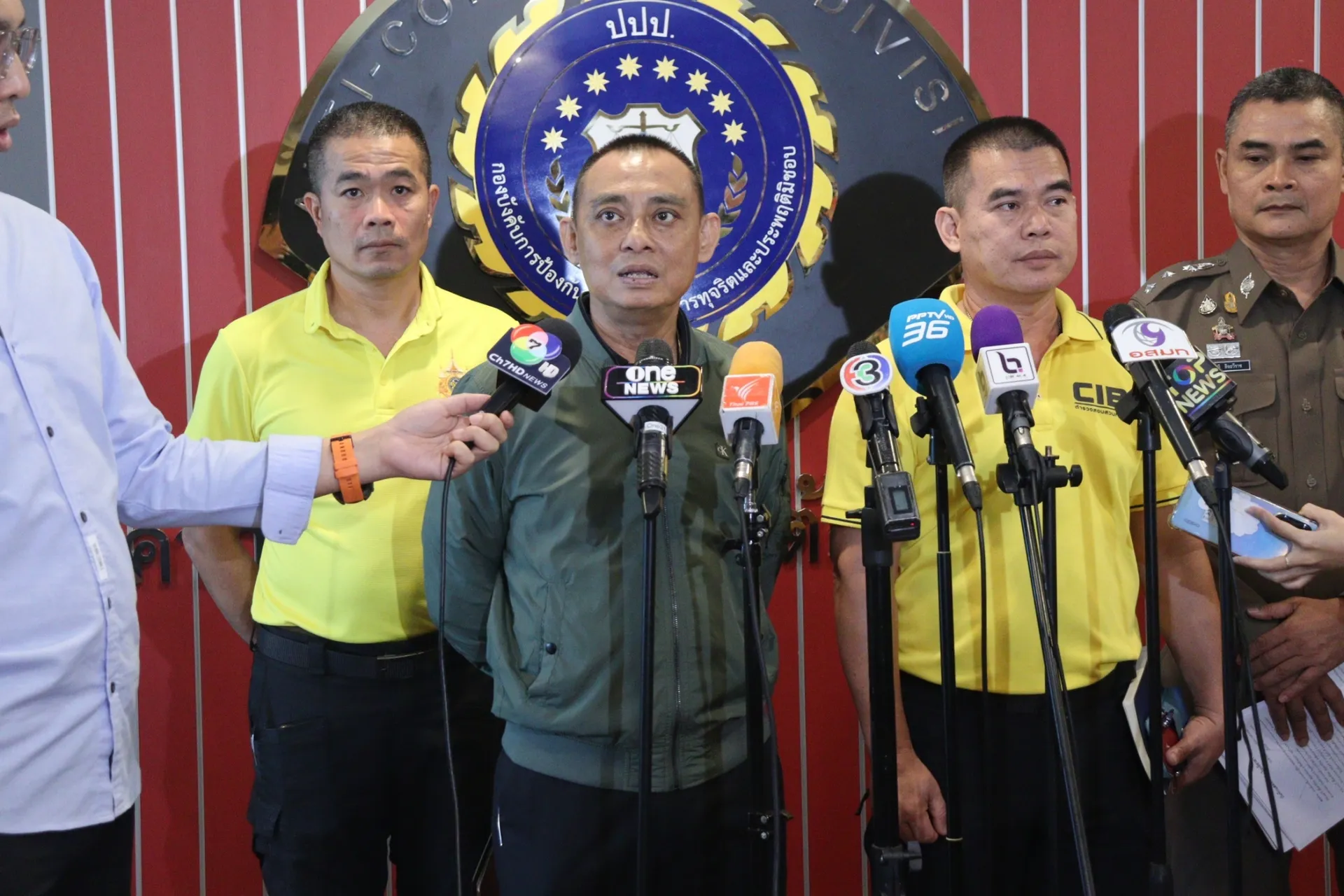 0b4ececd-2eae-4e4a-8629-00838a3a63550