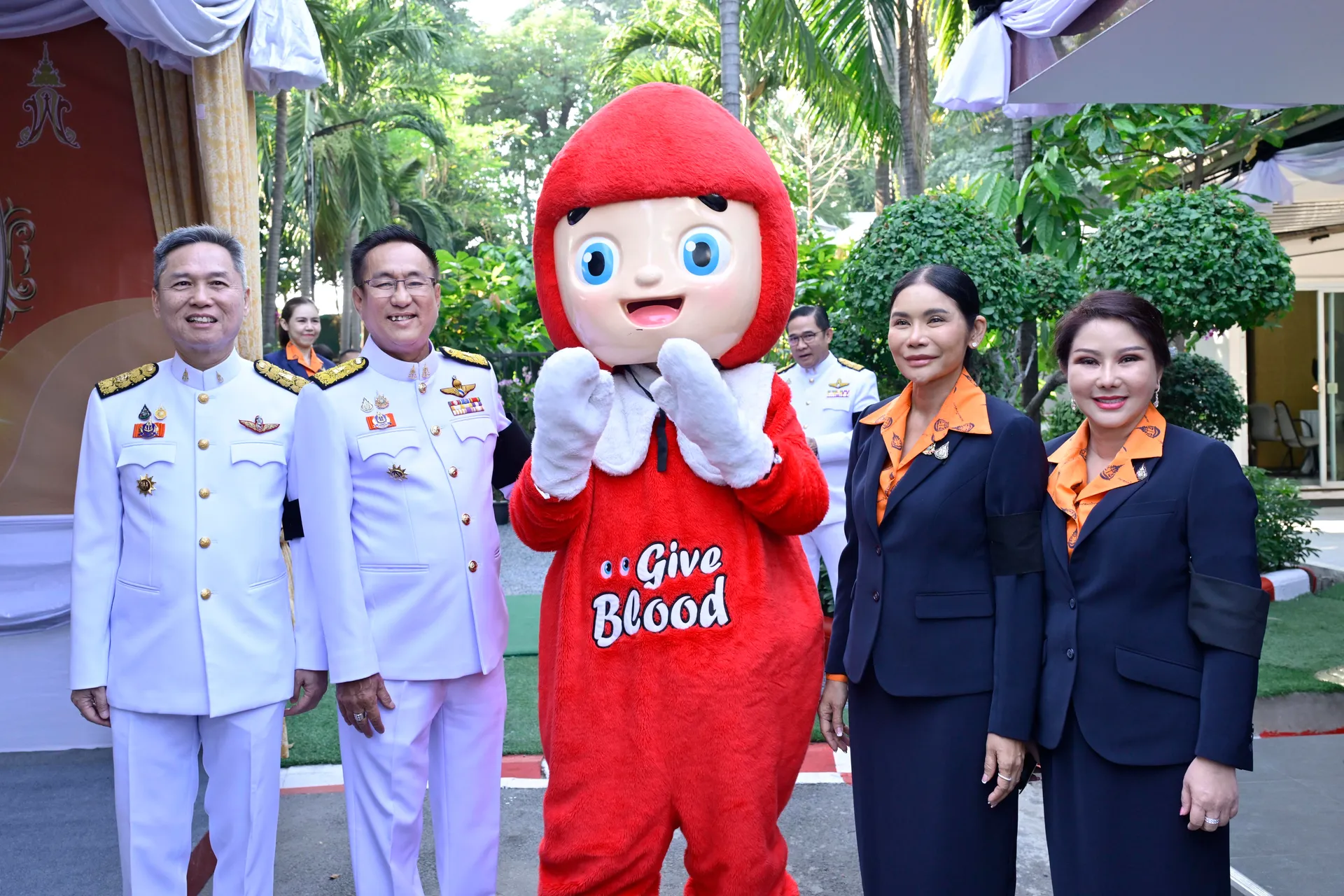 681203บริจาคโลหิตด้วยหัวใจ170
