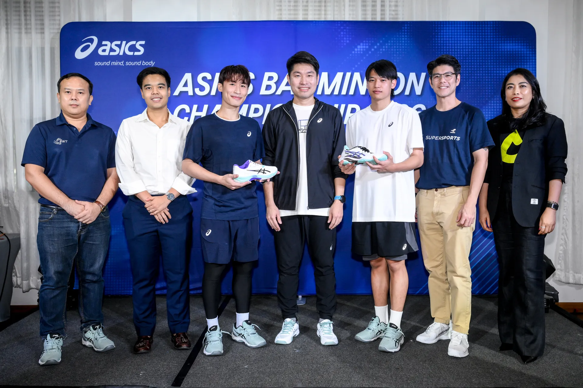 Asics_0034_0