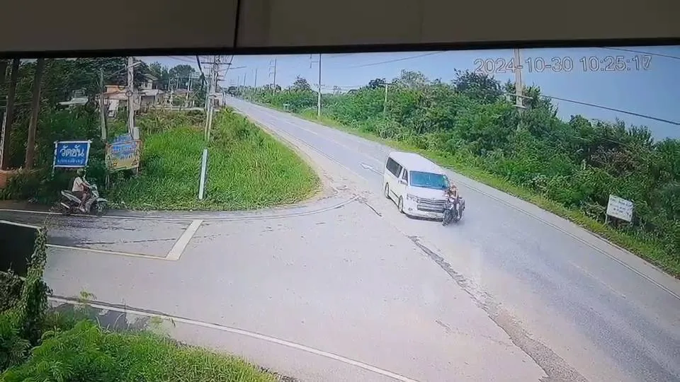 12086870