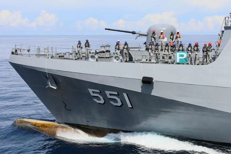 S329158010