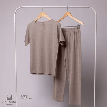 03เสื้อกางเกงขายาวสีน้ำตาล