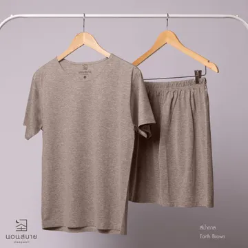 04เสื้อกางเกงขาสั้นสีน้ำตาล