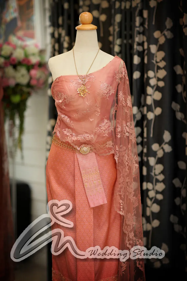 weddinginlove-20110801204625-59659422