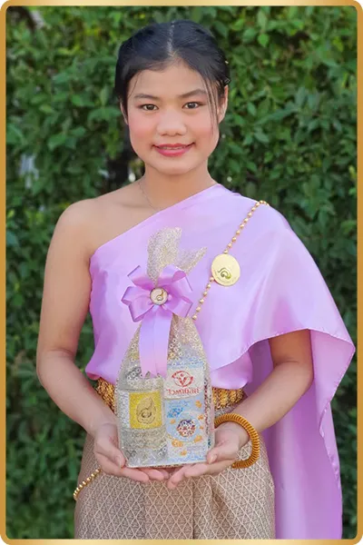 ชุดตักบาตรประจำวันเกิด
