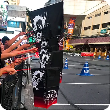 handwaveflag