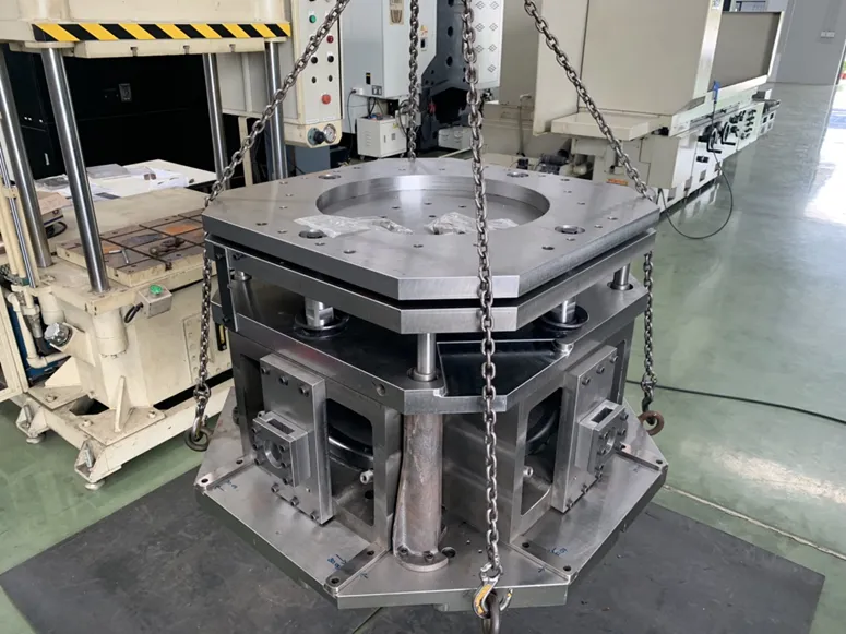 1LOWPRESSURECASTINGMOLD