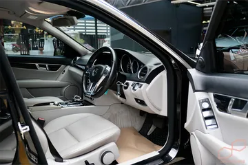 garage8884