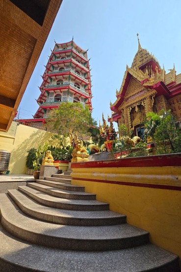 โกเอกรถตู้เช่า2