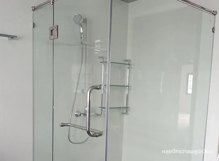 ฉากกั้นห้องอาบน้ำ-1