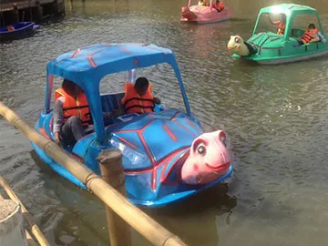 เรือถีบเต่า-turtle