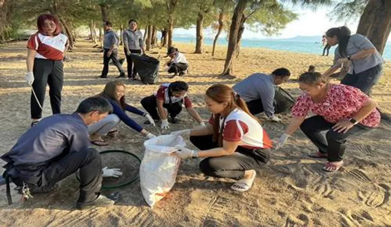 PattayaBeachChangeVolunteer4re
