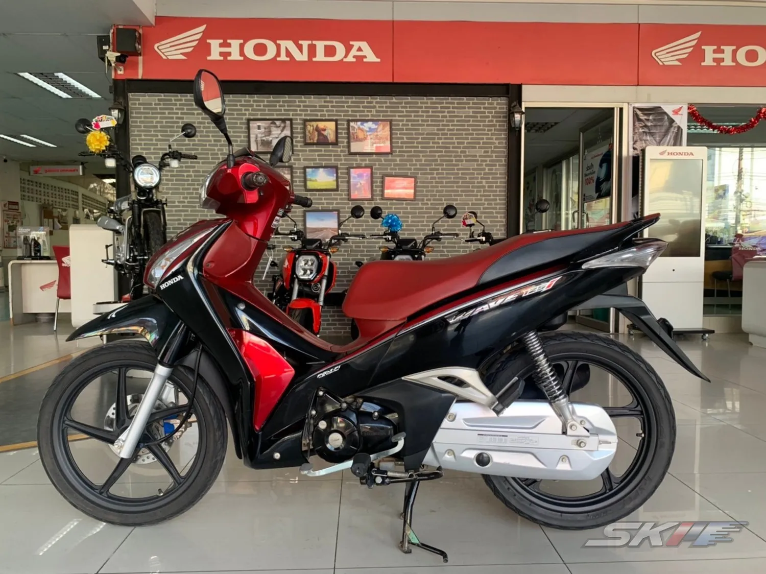Honda Wave 125i ป 18 ม อสอง Honda Wave 125i ป 18 ม อสอง