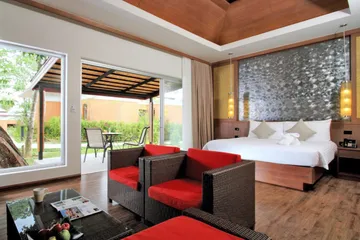 BeyondKhaolak-1200(5)