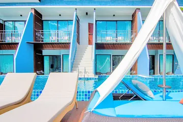 PhUBeach(10)