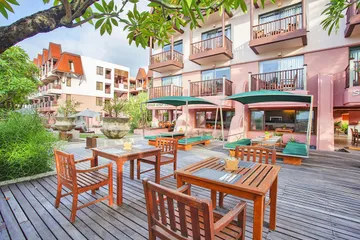 SeaviewPatong1200(2)