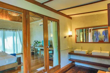 TinkerBell12000002accom-04