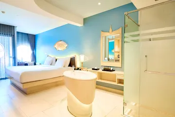 beyondpatong-(2)