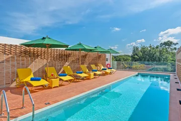 ibisChiangmai-12000004ibisSwimmingPool2