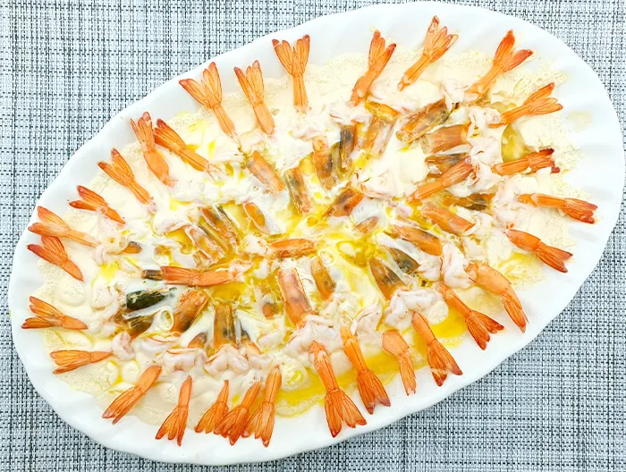 jarinthip-กุ้งนึ่งนมสด