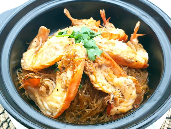 jarinthip-กุ้งอบวุ้นเส้น