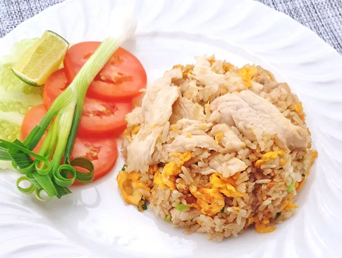 jarinthip-ข้าวผัดหมู