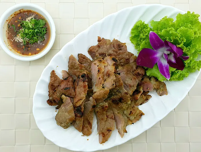 jarinthip-คอหมูย่าง