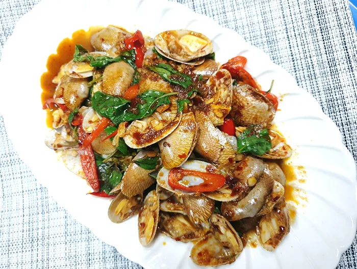 jarinthip-หอยลายผัดน้ำพริกเผา