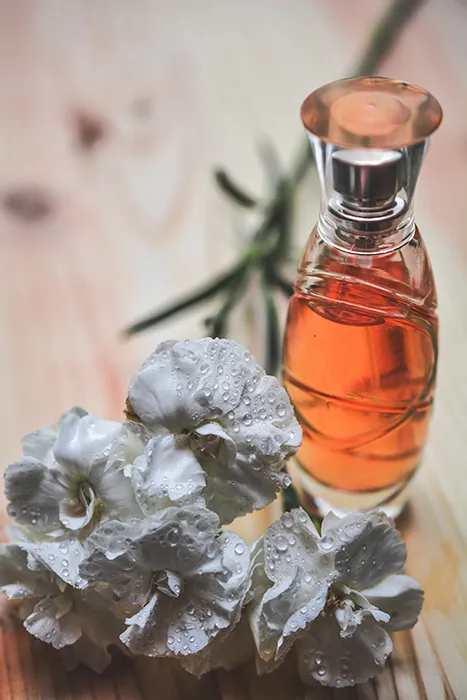 aromatic-bottle