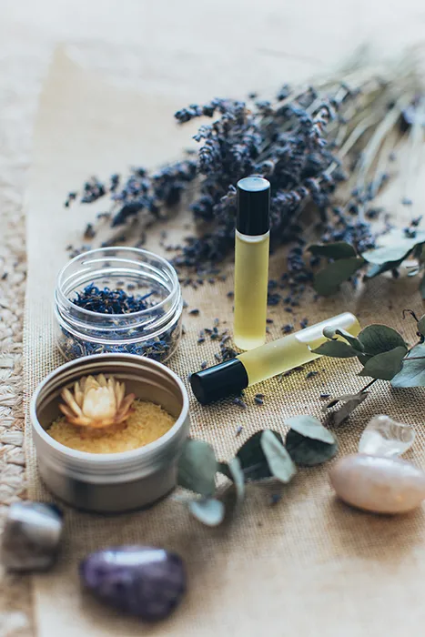 lavender-and-massage-oils-3865676