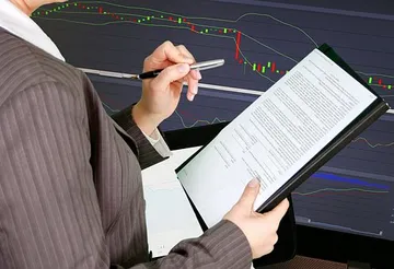 financial-3521844340