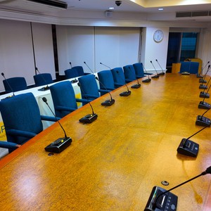 ภาพติดตั้งไมค์ประชุม8