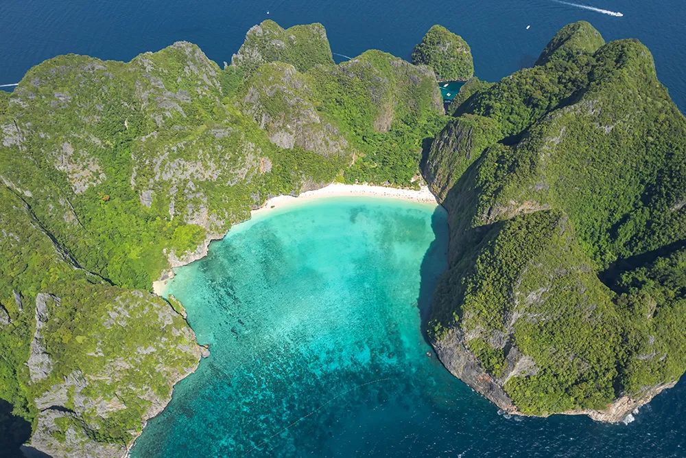 1-Maya-Bay