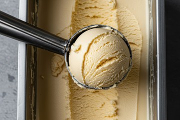 เครื่องทำไอศครีม