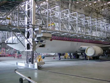 Narow-body-fuselage-dock3