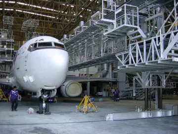 Narow-body-fuselage-dock7
