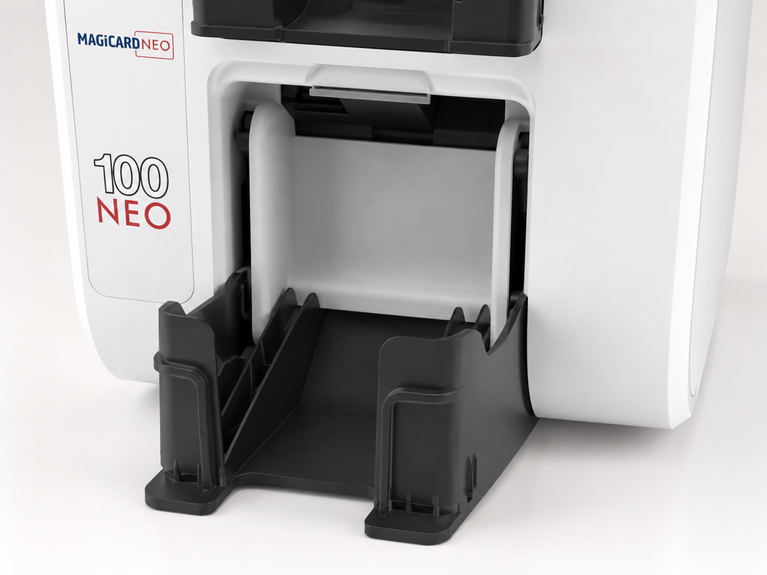 MAGiCARD 100 NEO ช่องรับบัตร