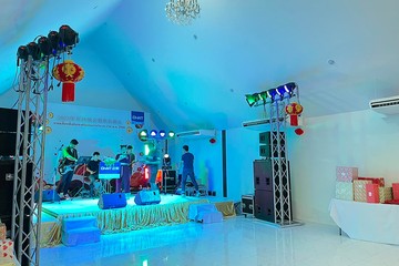 บริการให้เช่าเวที-2
