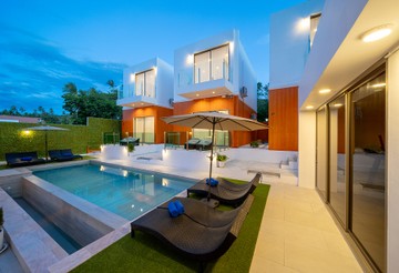 Jacuzzi-Pool-(15)