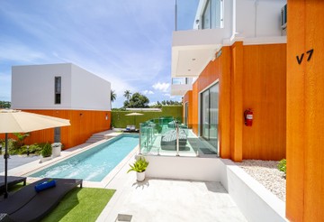 Jacuzzi-Pool-(3)