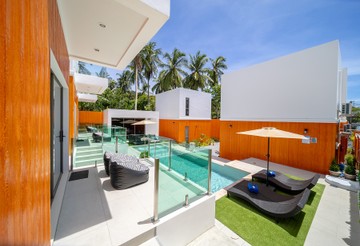 Jacuzzi-Pool-(5)
