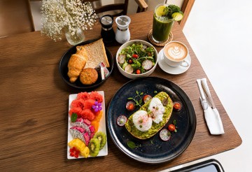Retreat-Lawn-Cafe-(3)